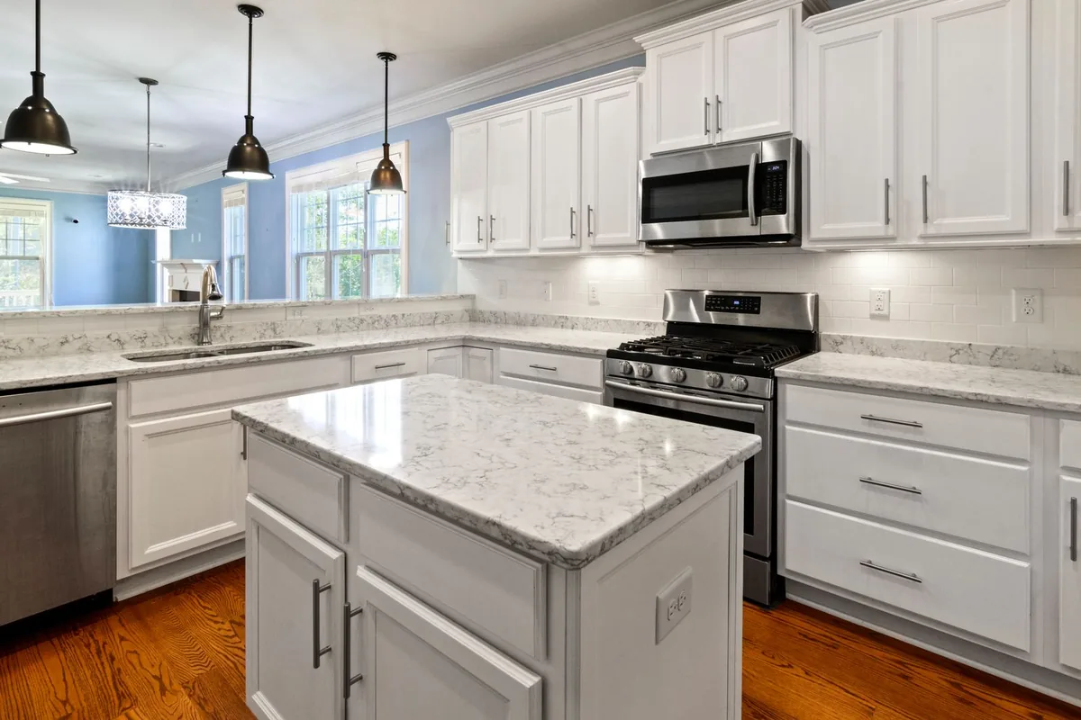 Filth & Squalor Cleanup in Uhrichsville, OH